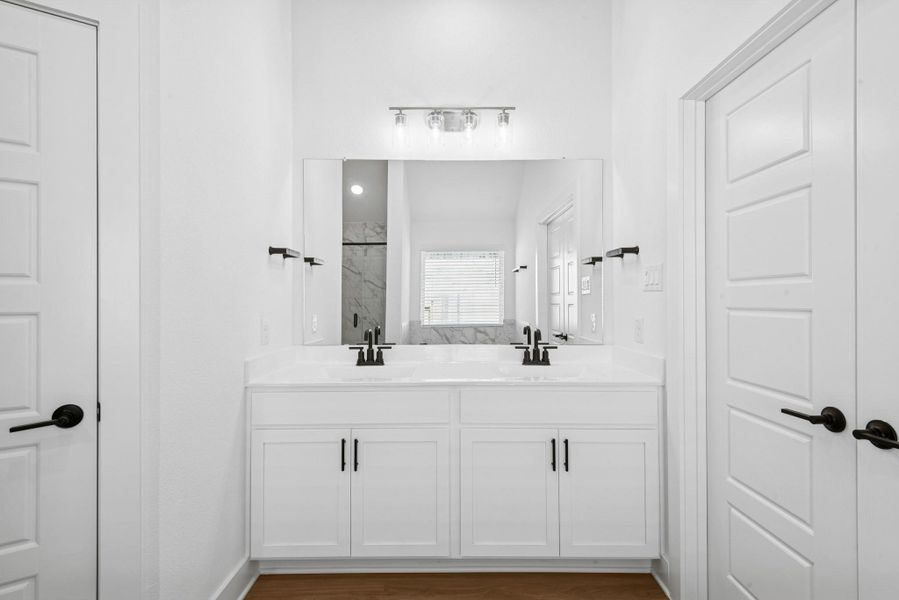 Furnished interior view inside a new home in Lago Mar, Santa Fe (Image 11).