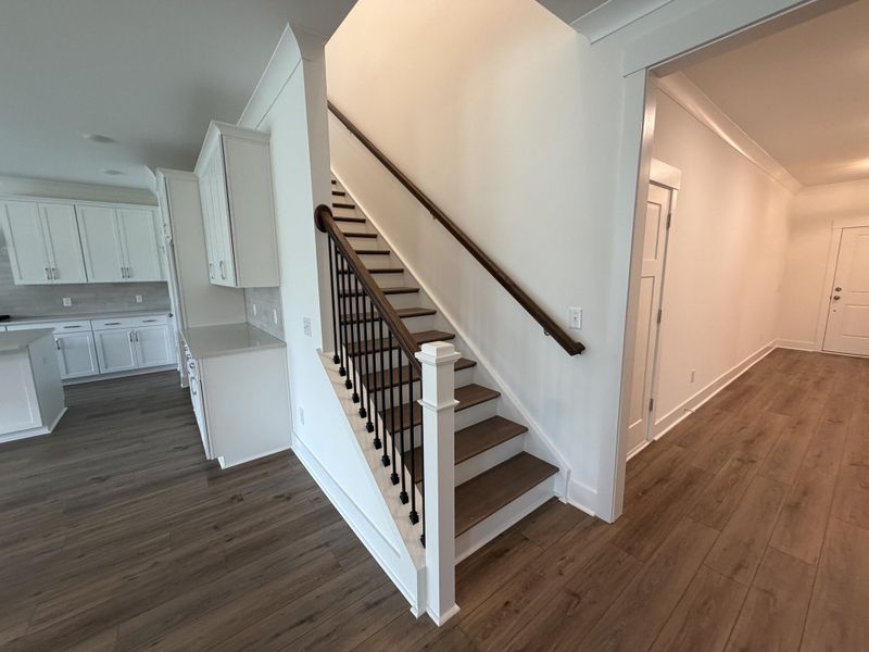 Spacious, unfurnished interior of a new home in Central Estates, Summerville (Image 30).