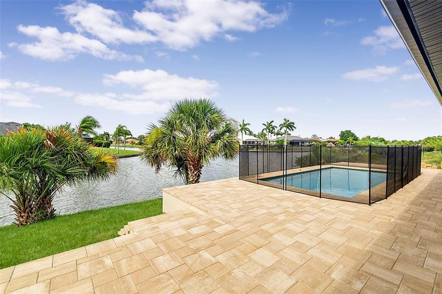 Exterior details and patio area of a home in , Port Charlotte (Image 28).