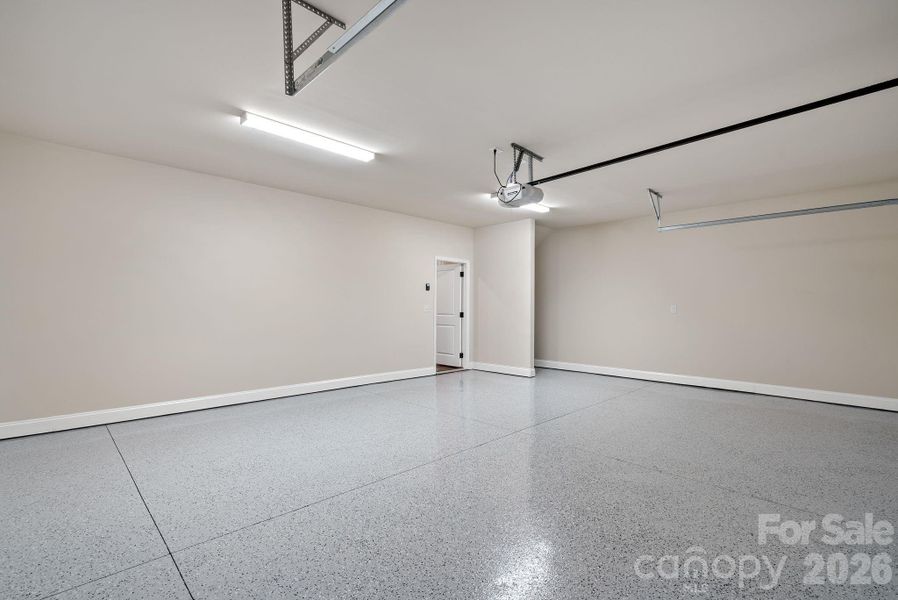 Spacious, unfurnished interior of a new home in , Asheville (Image 37).