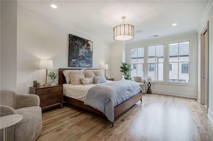 Furnished interior view inside a new home in , Cartersville (Image 10).