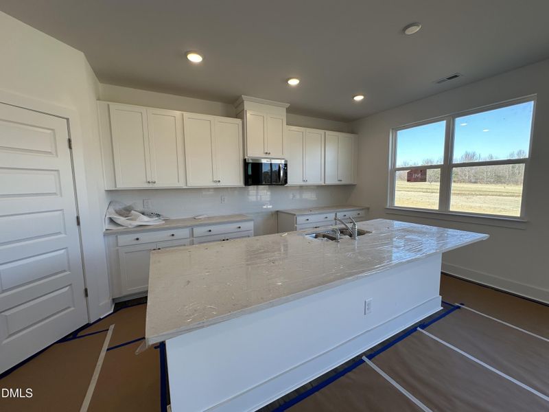 Walk in pantry, quartz countertops Walk in pantry, quartz countertops