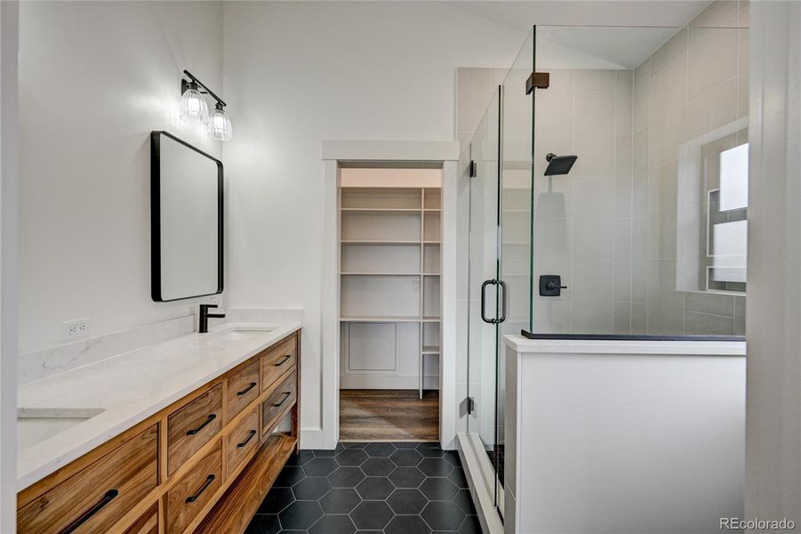 Furnished interior view inside a new home in , Buena Vista (Image 7).