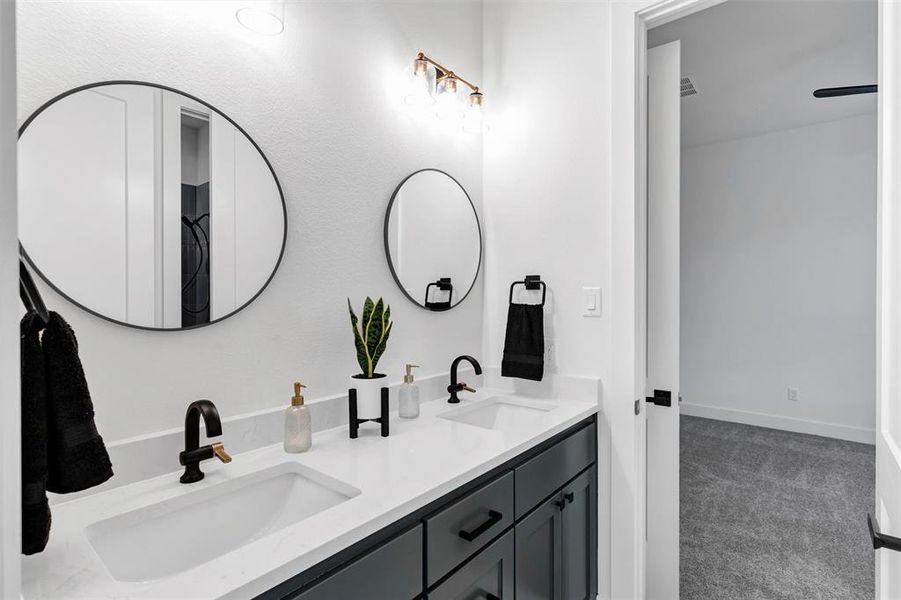 Furnished interior view inside a new home in , Granbury (Image 9).