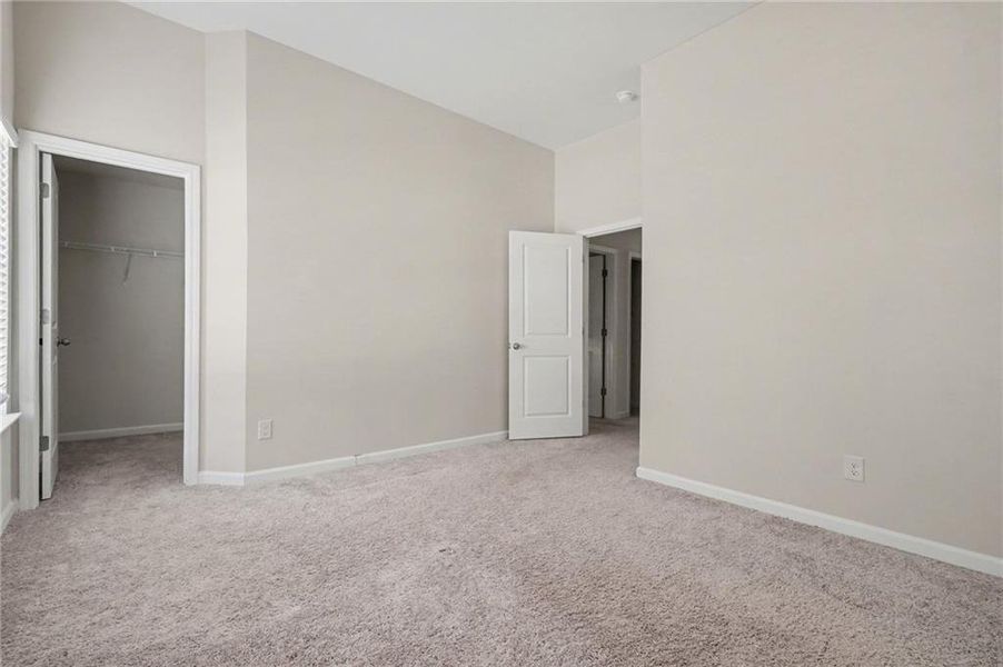 Spacious, unfurnished interior of a new home in , Austell (Image 28).