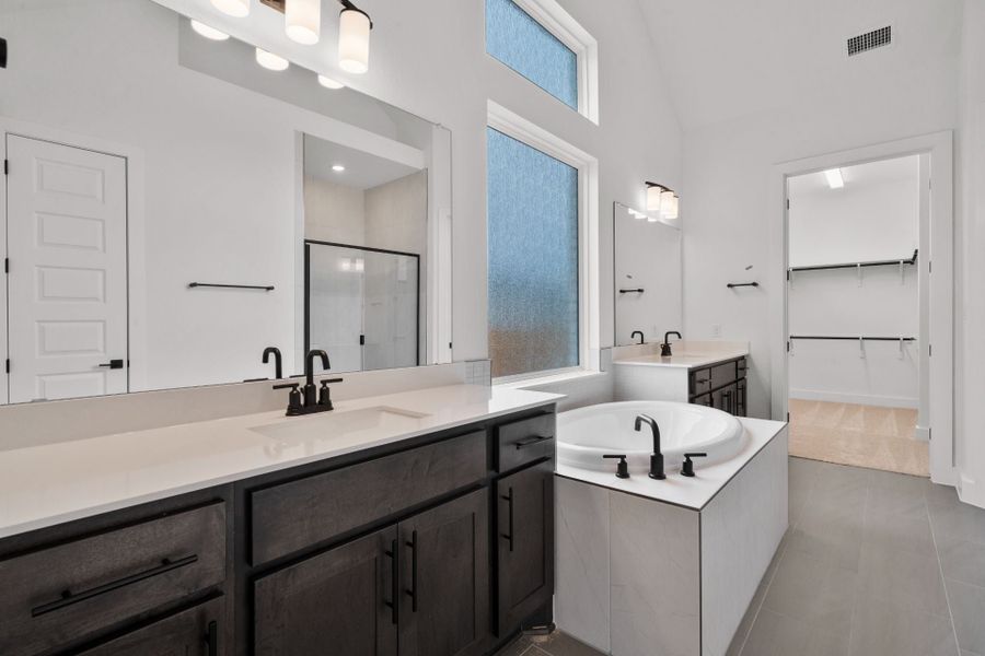 New Home in Leander, TX.  - Slide 22