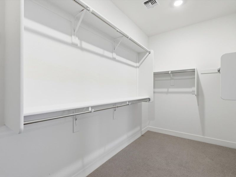 Spacious, unfurnished interior of a new home in Abel Ranch Signature Series, Goodyear (Image 12).