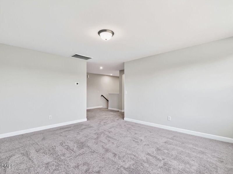 033-1280x960-bonus-room