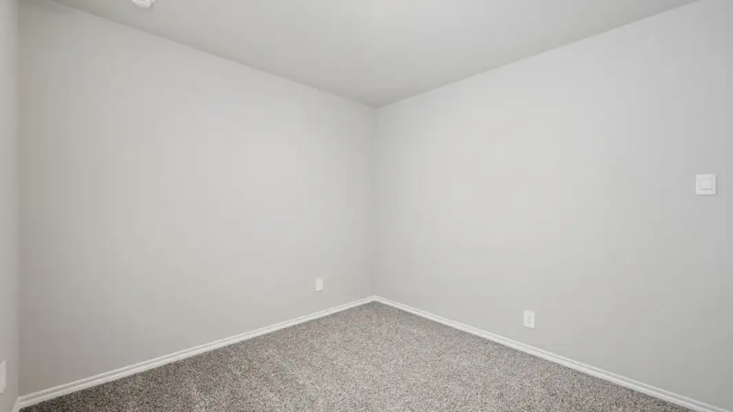 Representative unfurnished interior of a home built from the Caprock by D.R. Horton in Blackbird Estates, Mineral Wells (Image 30).
