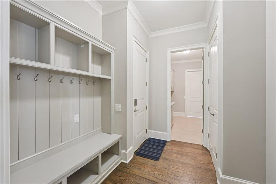 Furnished interior view inside a new home in The Reserve At Governors Towne Club, Acworth (Image 46). Furnished interior view inside a new home in The Reserve At Governors Towne Club, Acworth (Image 46).