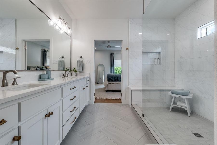 Furnished interior view inside a new home in , Dallas (Image 27).