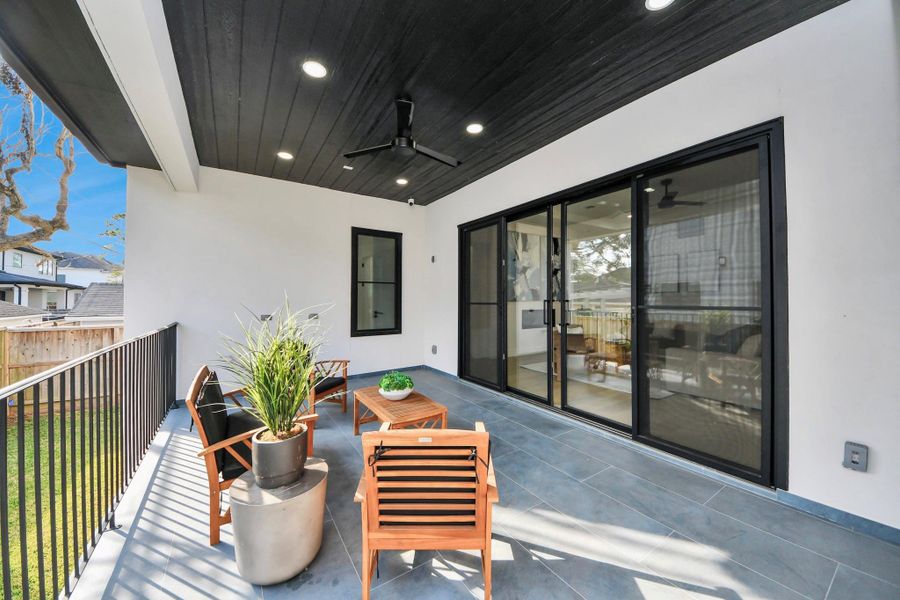 With its generous size and elevated position, the patio creates an inviting space to dine, lounge, or entertain in style!