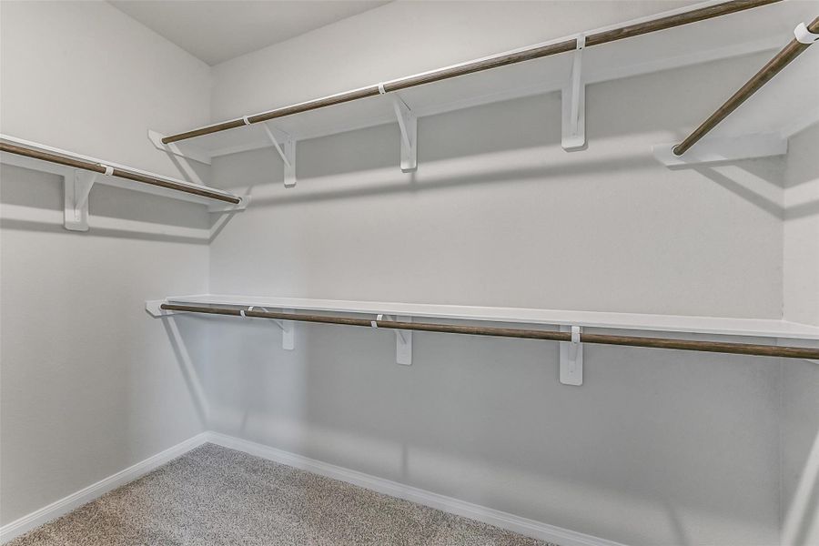 Spacious, unfurnished interior of a new home in , Houston (Image 33).