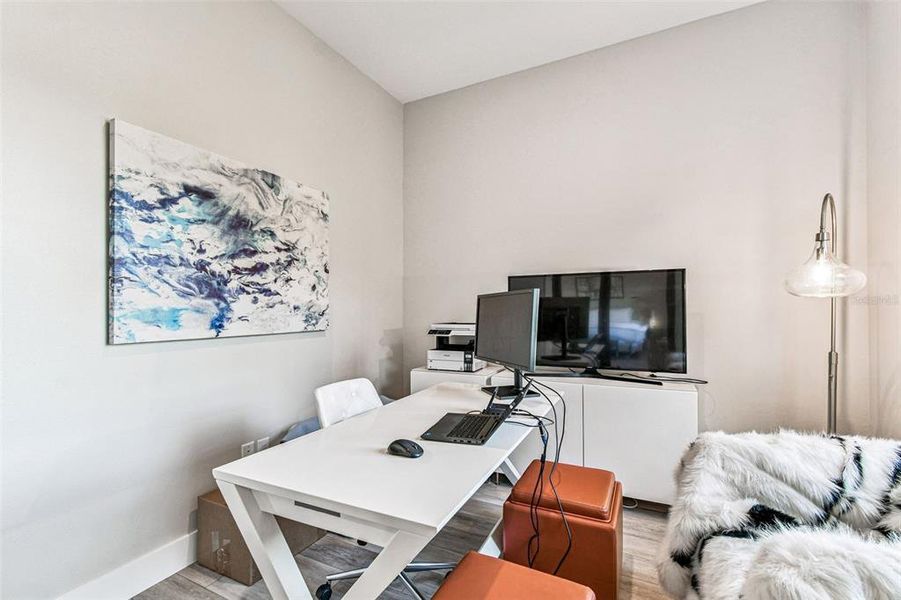 Furnished interior view inside a new home in , Tampa (Image 10).