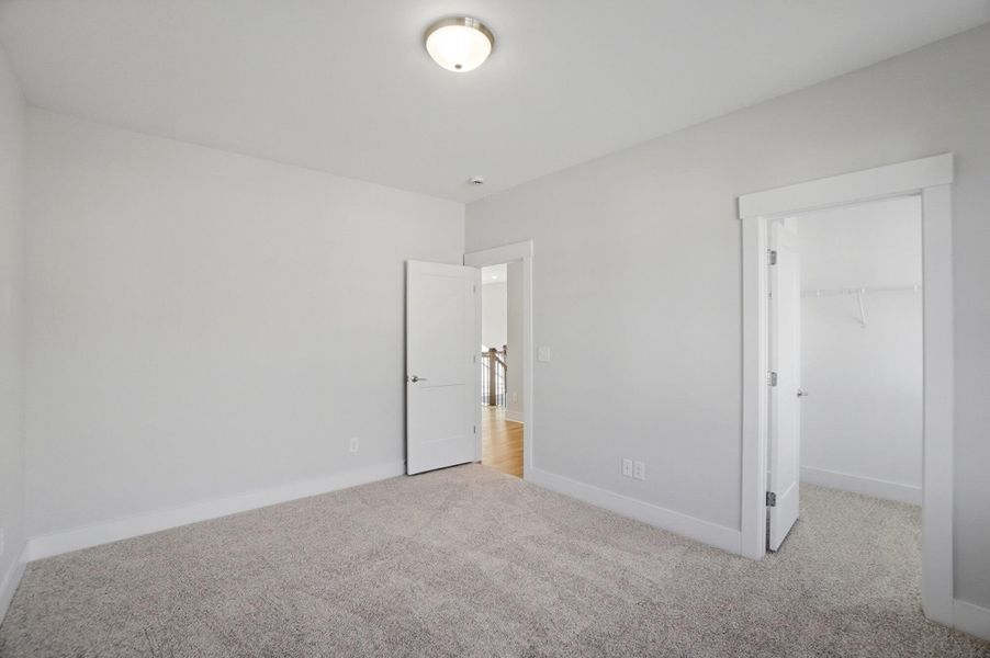 Spacious, unfurnished interior of a new home in Rone Creek, Waxhaw (Image 78).