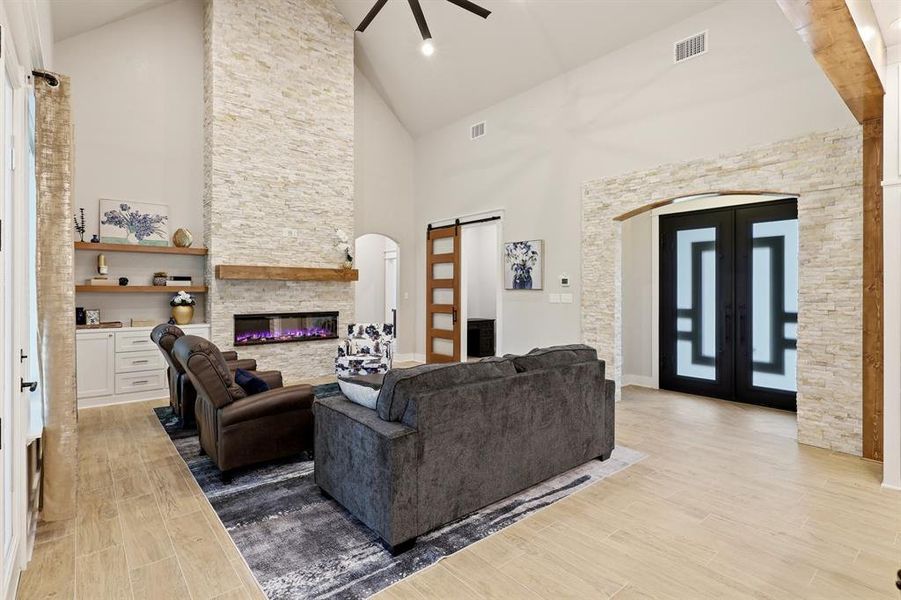 Furnished interior view inside a new home in , Longview (Image 33). Furnished interior view inside a new home in , Longview (Image 33).