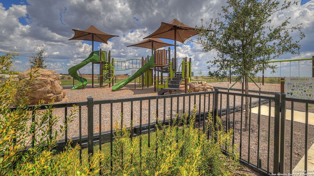 Community amenities in Whisper South, San Marcos (Image 34).