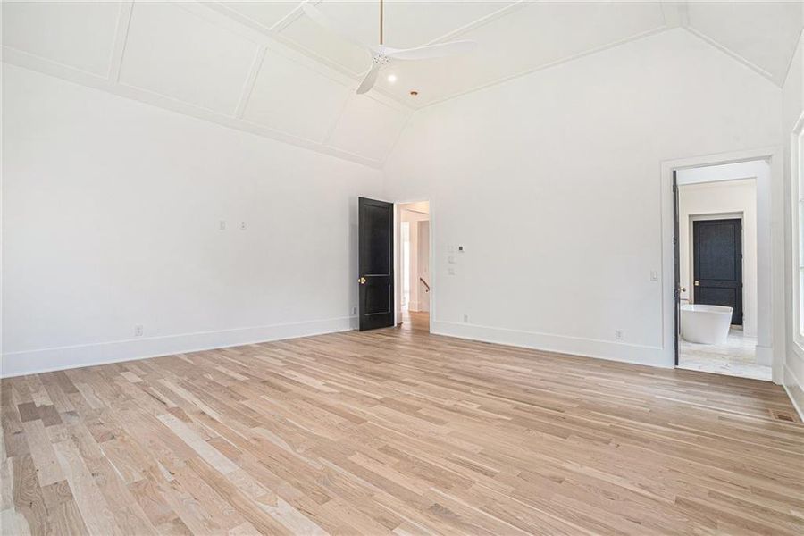 Spacious, unfurnished interior of a new home in , Atlanta (Image 25). Spacious, unfurnished interior of a new home in , Atlanta (Image 25).