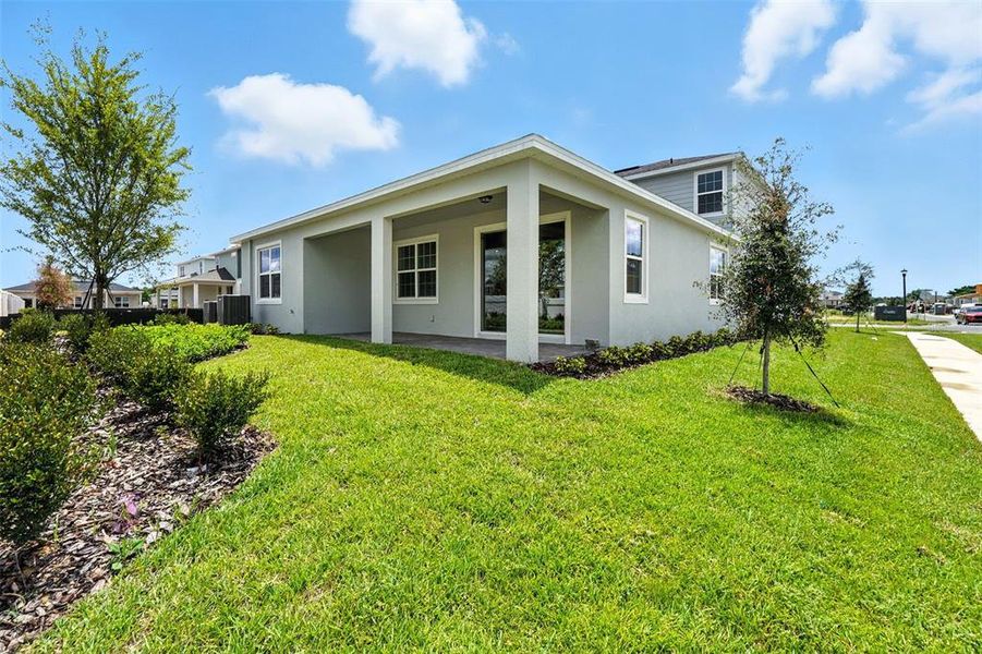 Image 24 of a home in Winter Grove.