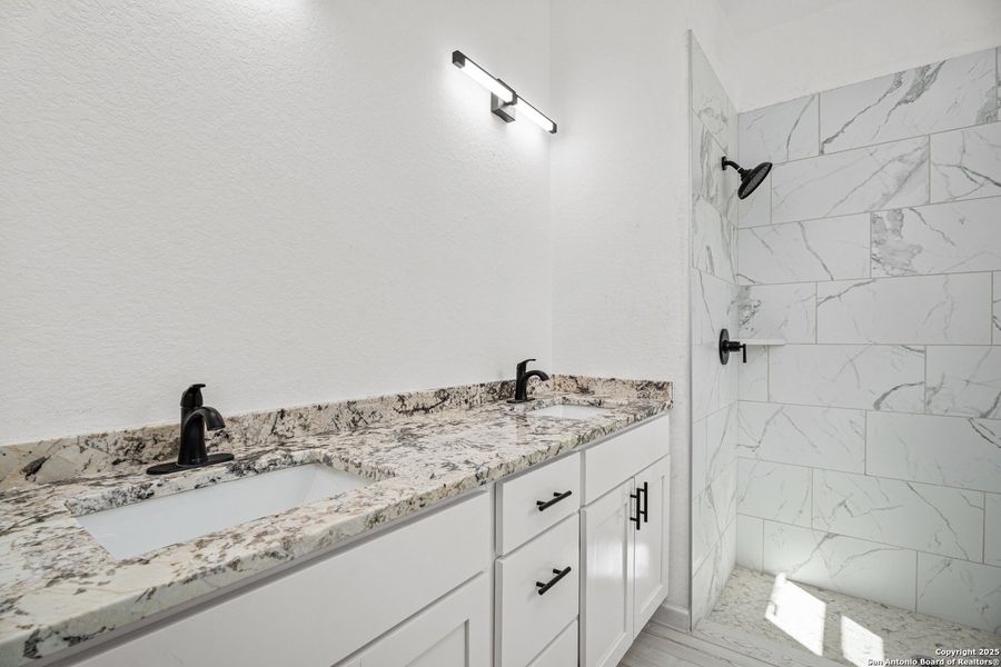 Image 21 of a home in . Image 21 of a home in .