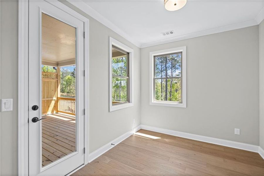 Spacious, unfurnished interior of a new home in , Canton (Image 14).