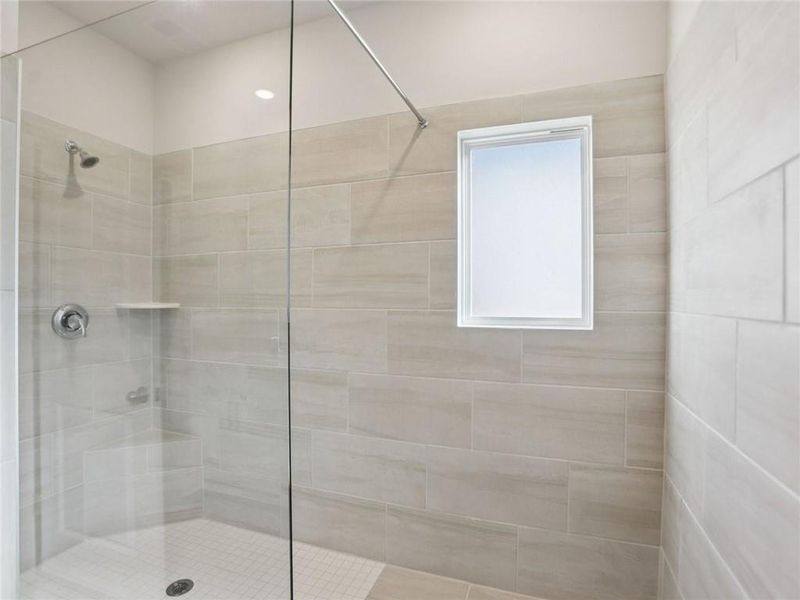 Close-up of interior finishes inside a home in River Pointe, Monroe (Image 11).