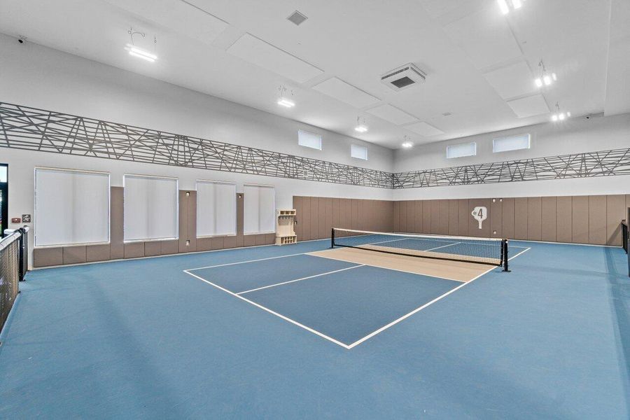 Valencia Grand Amenities Valencia Grand Amenities