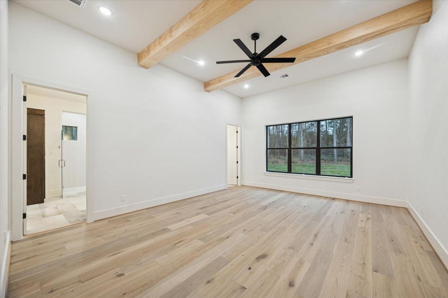 Spacious, unfurnished interior of a new home in , Montgomery (Image 23).