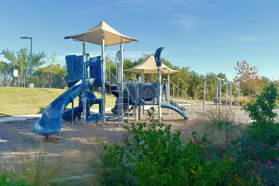 Community amenities in Heights at San Gabriel, Georgetown (Image 3).