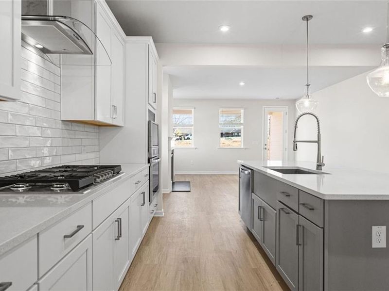 Furnished interior view inside a new home in Wehunt Meadows, Hoschton (Image 8).