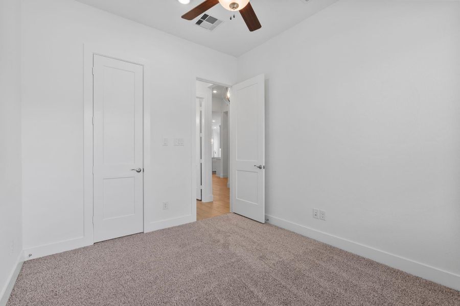 Photos are REPRESENTATIVE of the home /floor plan and are NOT of the actual home. Selections, features, and room options may vary. Photos are REPRESENTATIVE of the home /floor plan and are NOT of the actual home. Selections, features, and room options may vary.