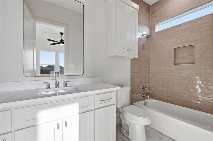 Furnished interior view inside a new home in , Red Oak (Image 26).