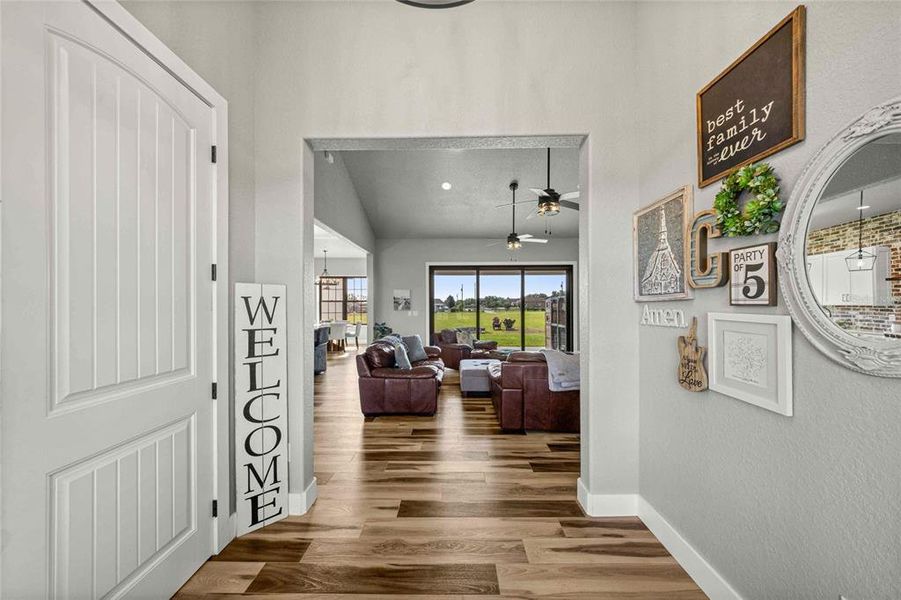 Furnished interior view inside a new home in , Belleview (Image 7).