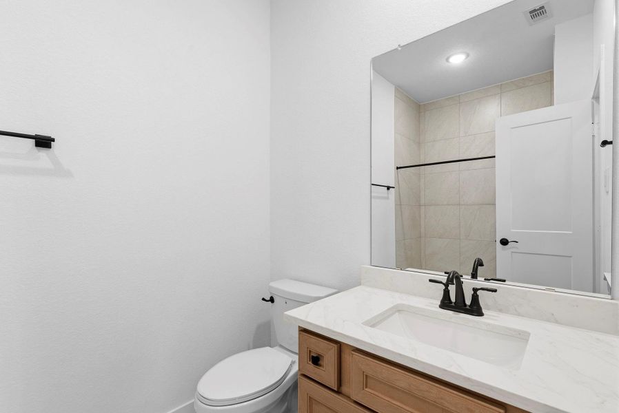 Furnished interior view inside a new home in Kresston, Montgomery (Image 6).