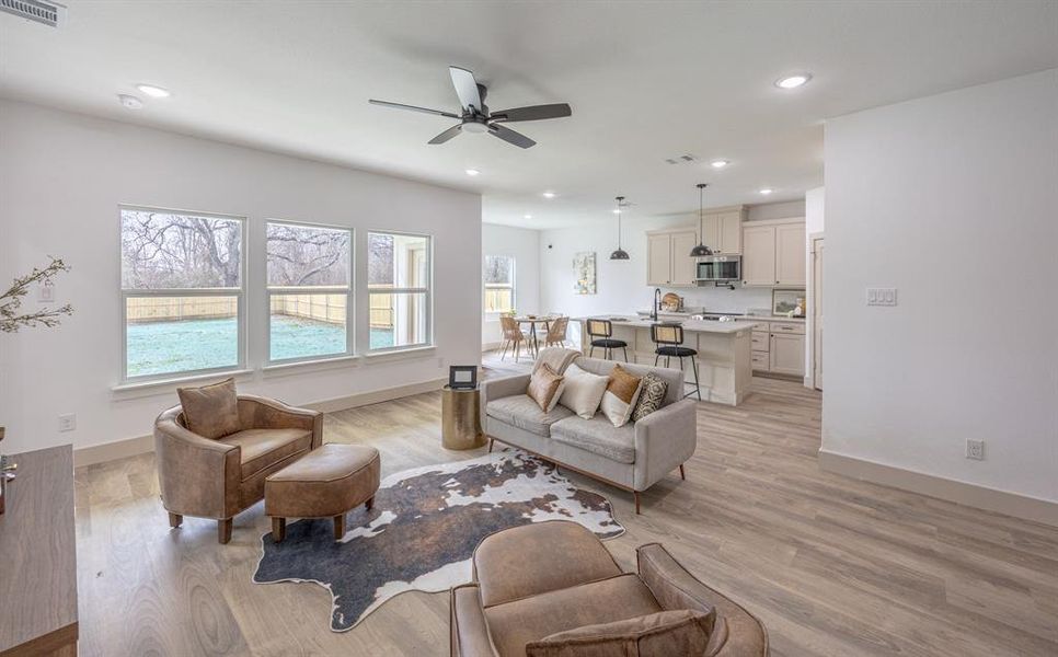 Furnished interior view inside a new home in , Fort Worth (Image 17). Furnished interior view inside a new home in , Fort Worth (Image 17).