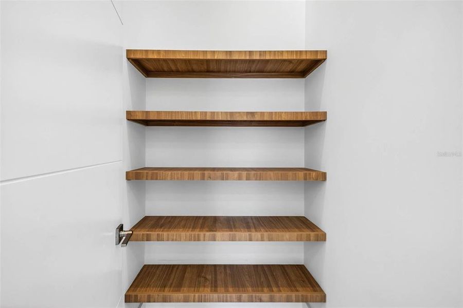 Close-up of interior finishes inside a home in , Tampa (Image 22).