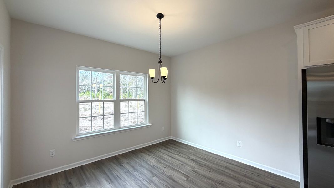 Spacious, unfurnished interior of a new home in Grand Reserve, Hinesville (Image 10).