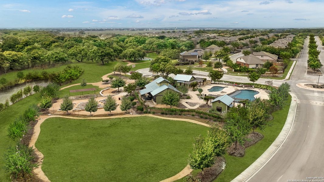 Image 41 of a home in The Crossvine – Garden Homes. Image 41 of a home in The Crossvine – Garden Homes.