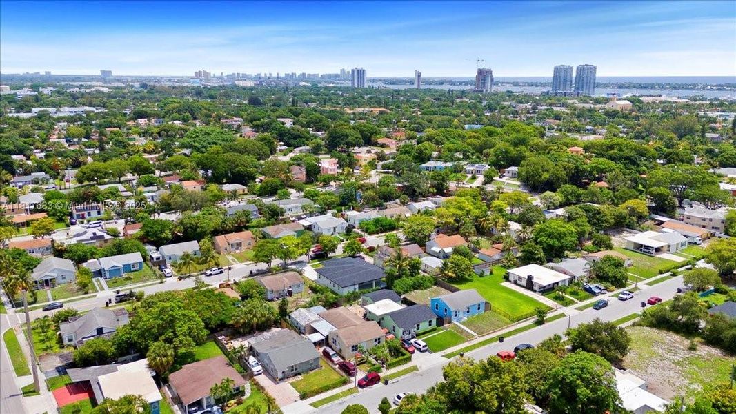 Image 33 of a home in .