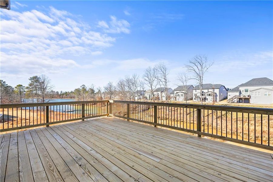 Exterior details and patio area of a home in , Hoschton (Image 2).