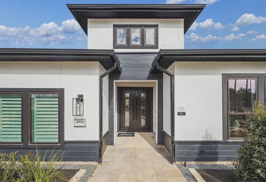 Plan 6029 Porch - Staged - 3 of 24