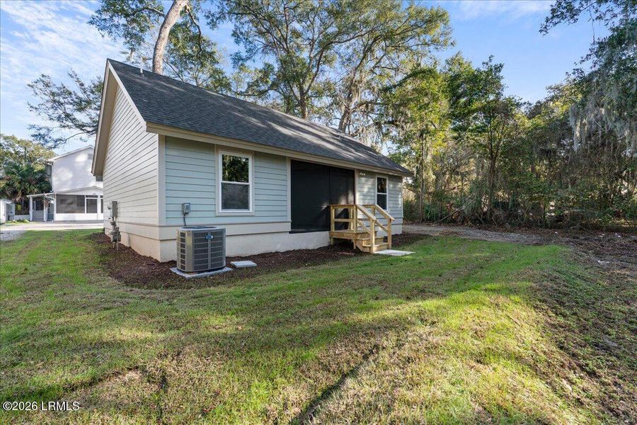 Exterior details and patio area of a home in , Beaufort (Image 34).