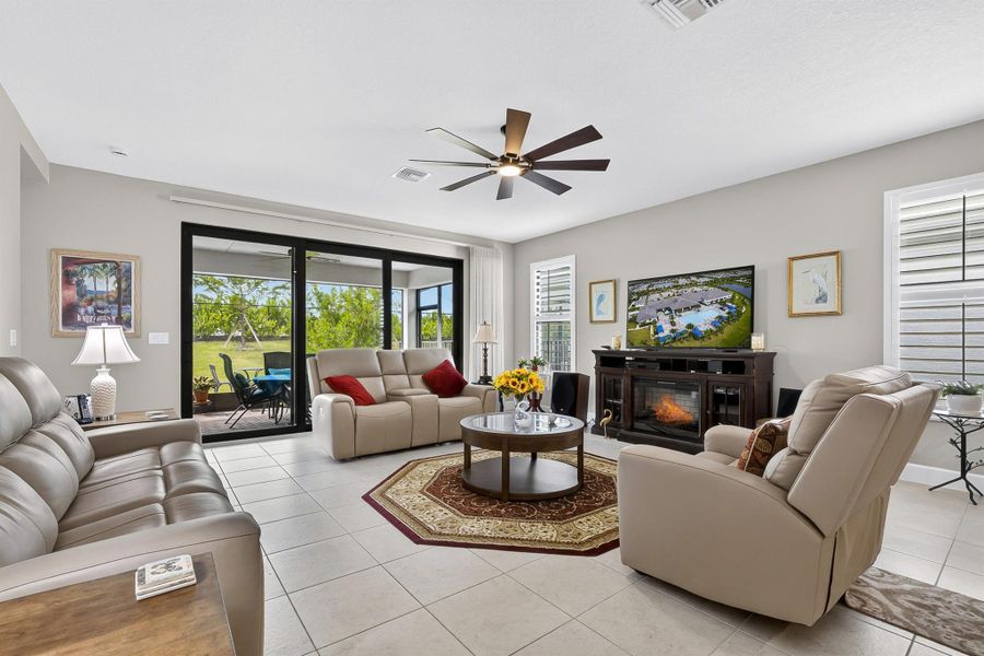 Furnished interior view inside a new home in , Port St. Lucie (Image 13).