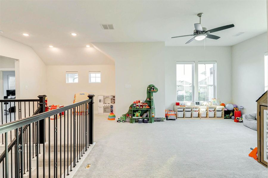 Furnished interior view inside a new home in , Fulshear (Image 38). Furnished interior view inside a new home in , Fulshear (Image 38).