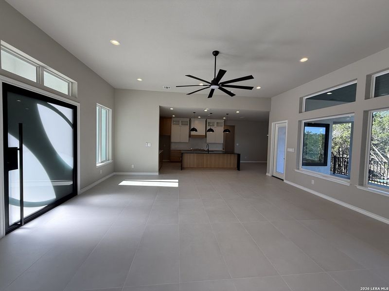 Spacious, unfurnished interior of a new home in , Spring Branch (Image 22).