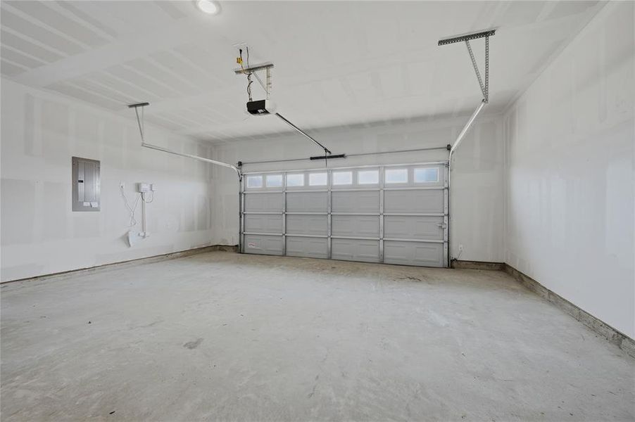 Spacious, unfurnished interior of a new home in , Forney (Image 16). Spacious, unfurnished interior of a new home in , Forney (Image 16).