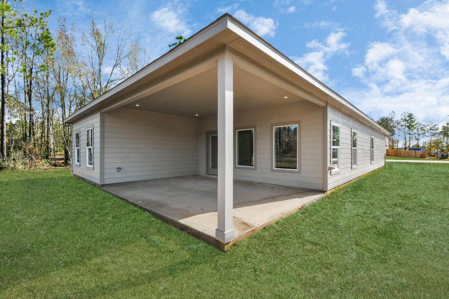 Front exterior of a new home in , Cleveland, TX, highlighting curb appeal (Image 20). Front exterior of a new home in , Cleveland, TX, highlighting curb appeal (Image 20).