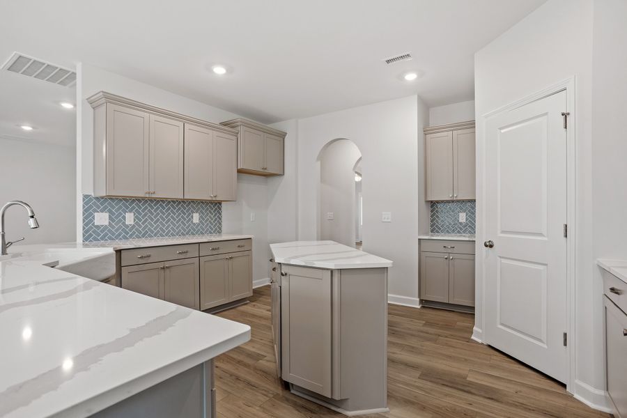 Furnished interior view inside a new home in Georgias Landing, Raleigh (Image 8).
