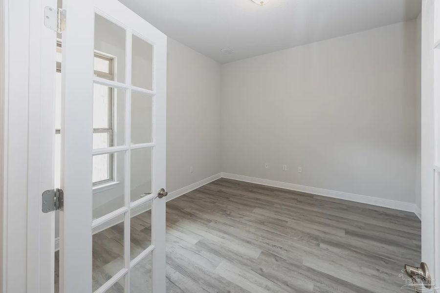 Image 26 of a home in Emmaline Gardens.