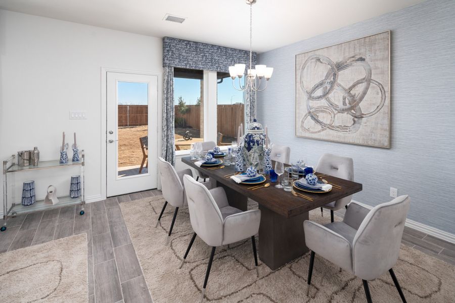 Representative furnished interior of a home built from the Kingston by UnionMain Homes in Elevon, Lavon (Image 20).